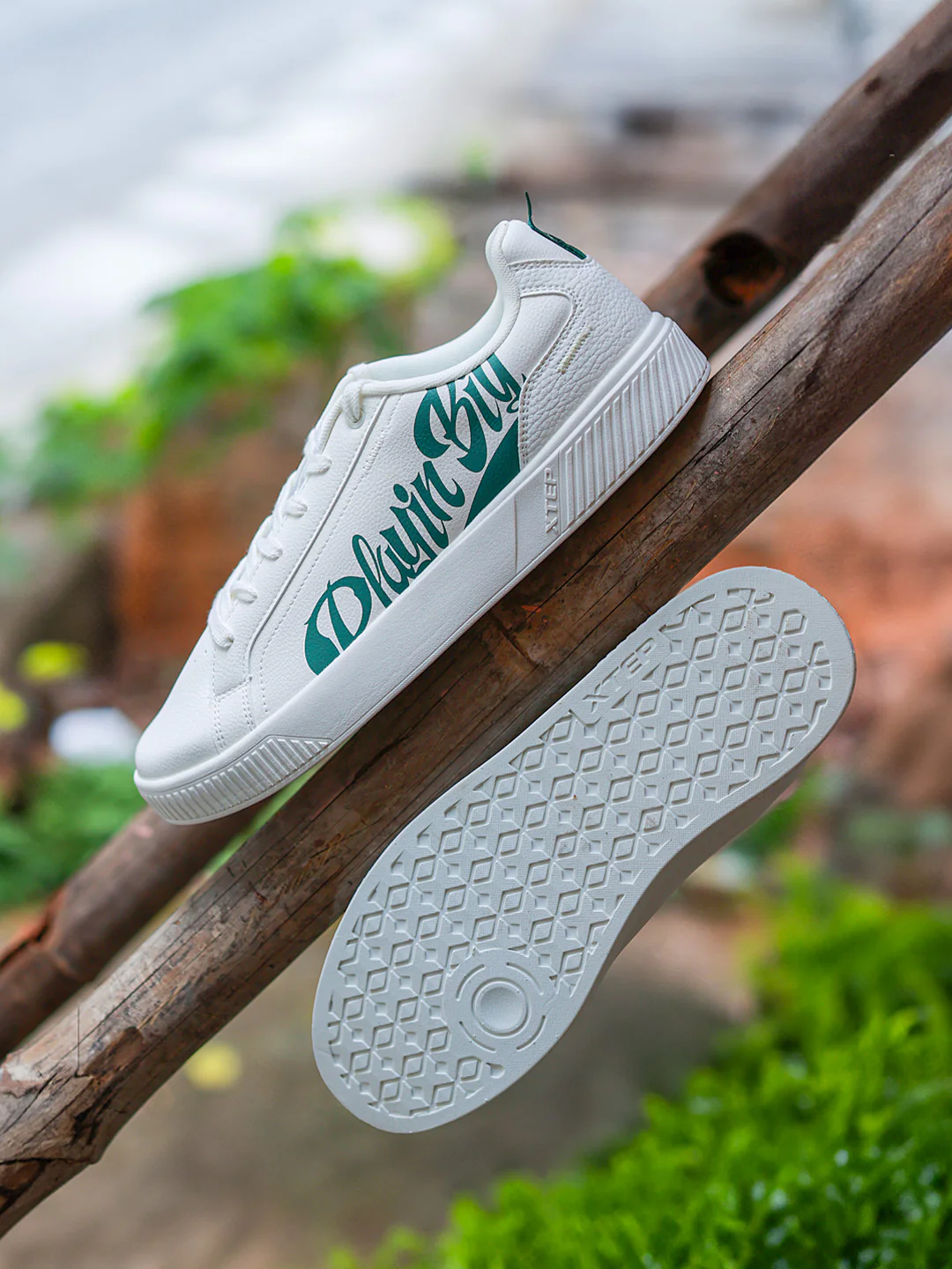Classic Canvas Sneaker - White/Jade - Image 4