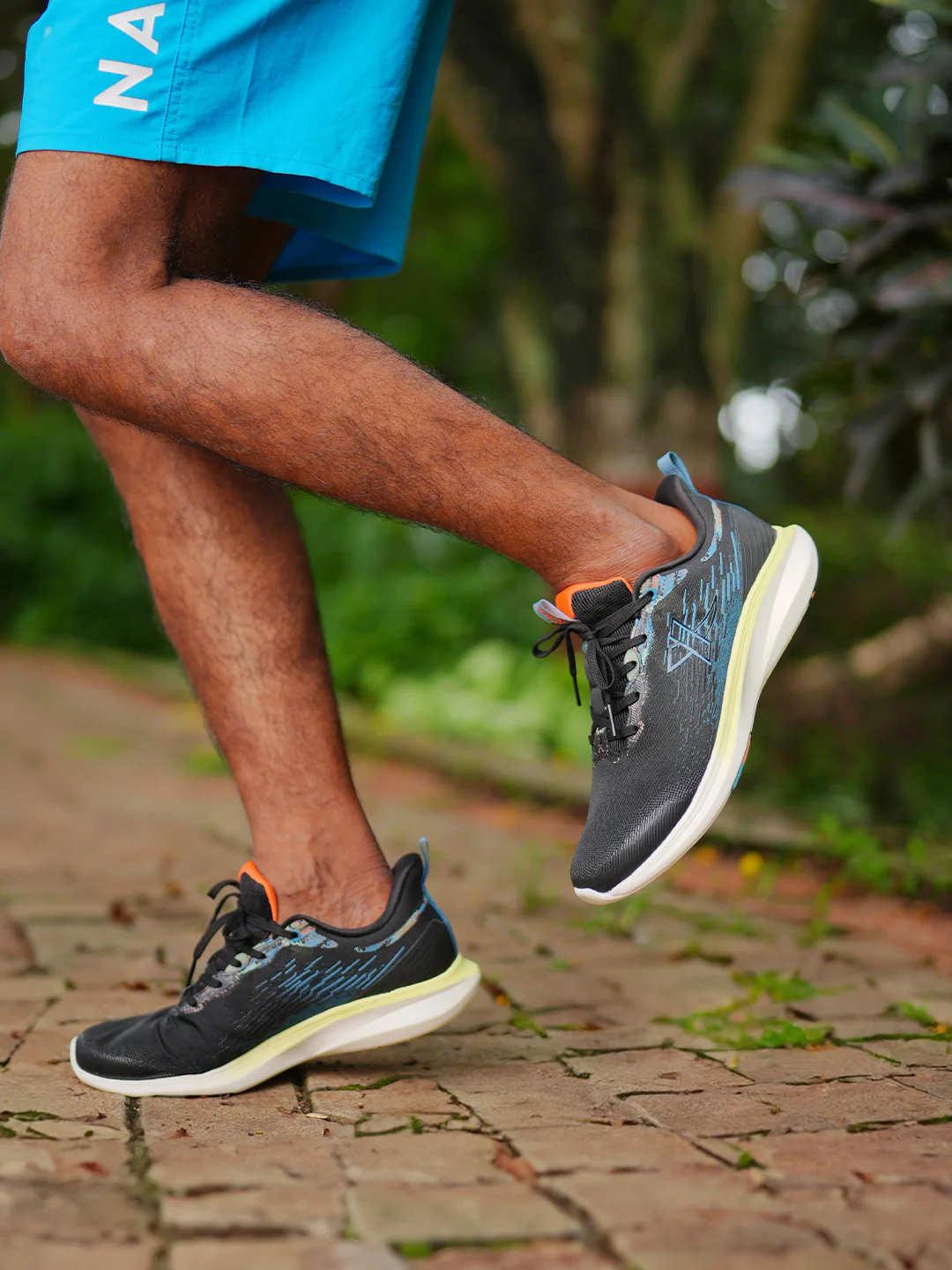 Dynamic Foam Running Shoes - Black - Image 10