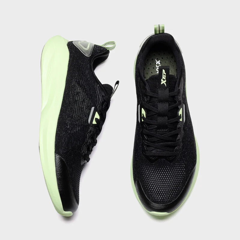 Feather Foam Lightweight Shoe - Black/Green - Image 4