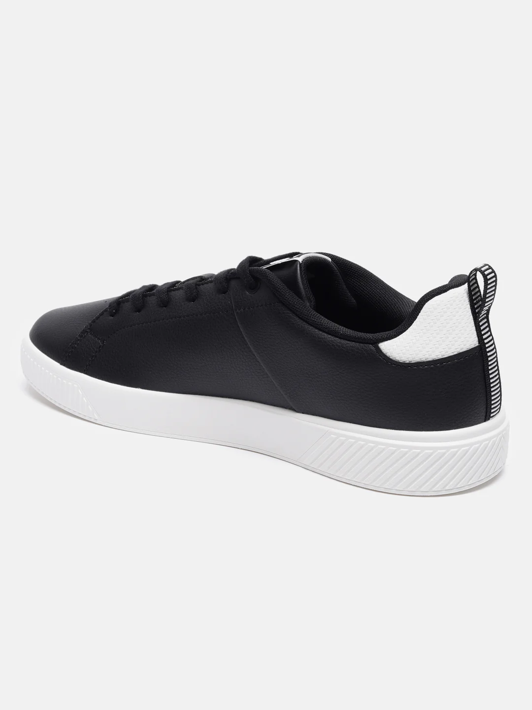Classic Skateboarding Sneakers - Black White - Image 20