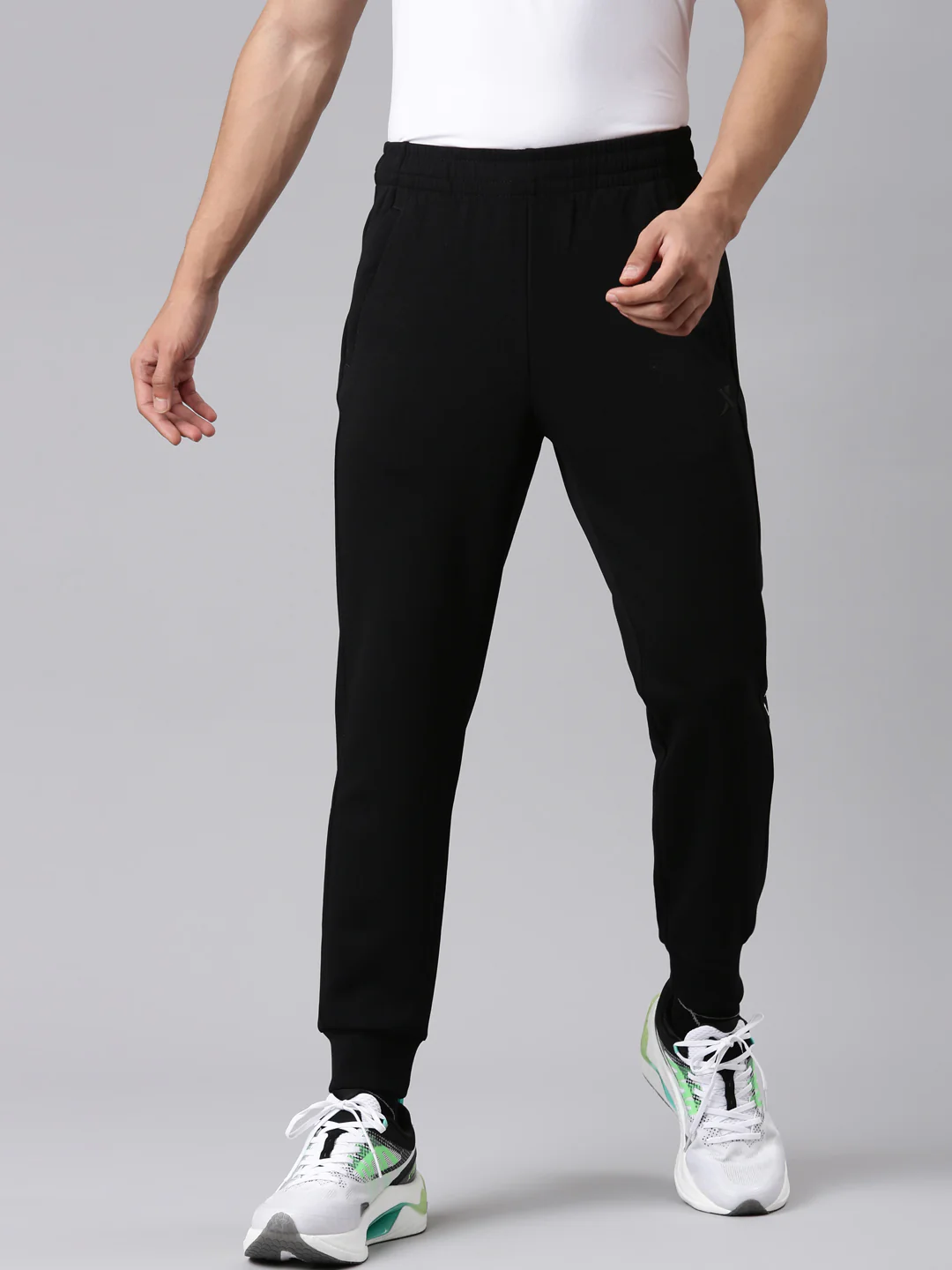 Xtep-Comfort Men Knitted Training Pants