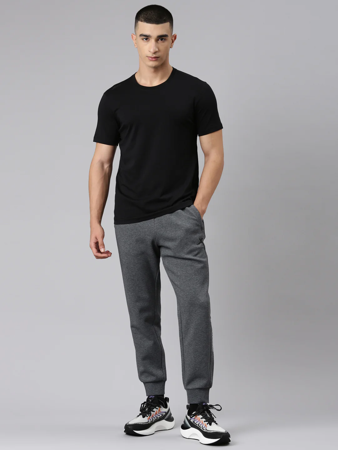 Xtep-Comfort Men Knitted Training Pants - Image 14