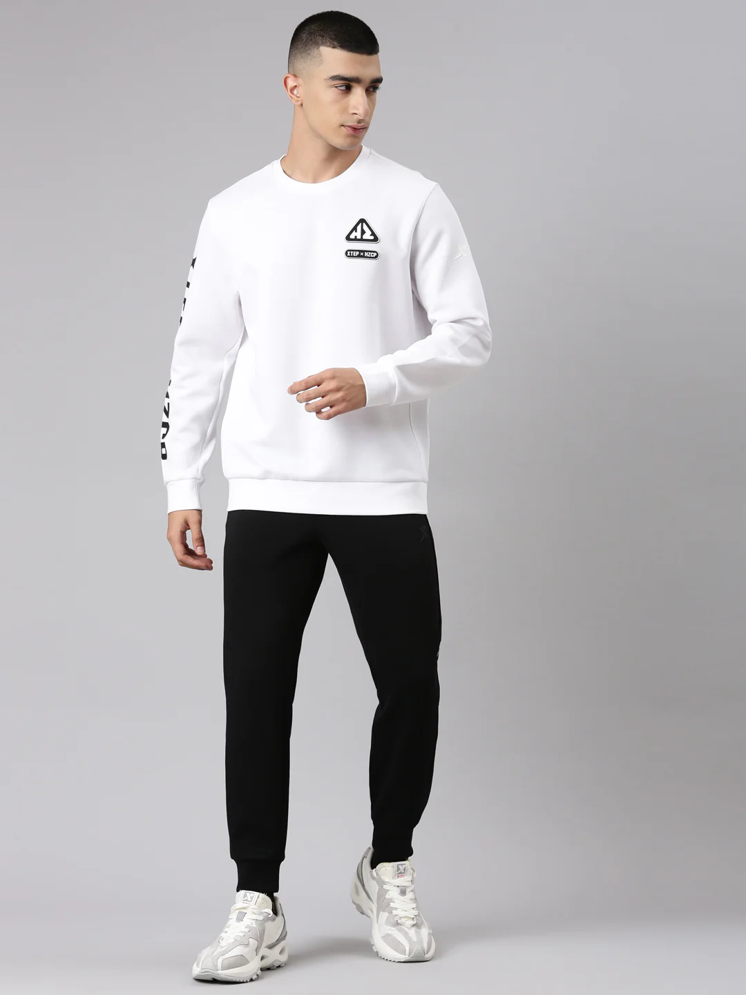 Seamless Active Sweatshirt - Image 25