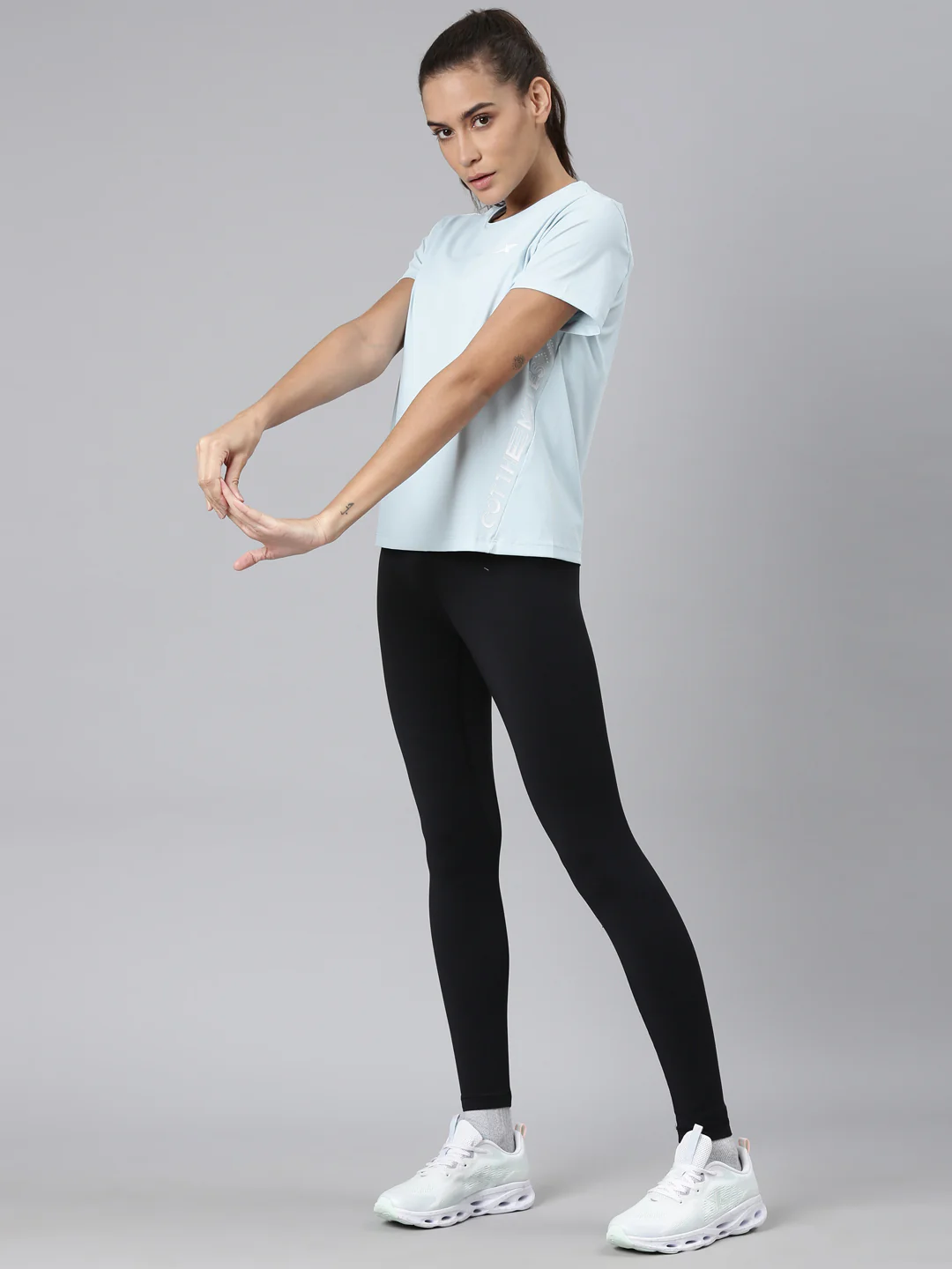 Comfort Short-Sleeve Training T-Shirt - Sky Blue/Pink - Image 14