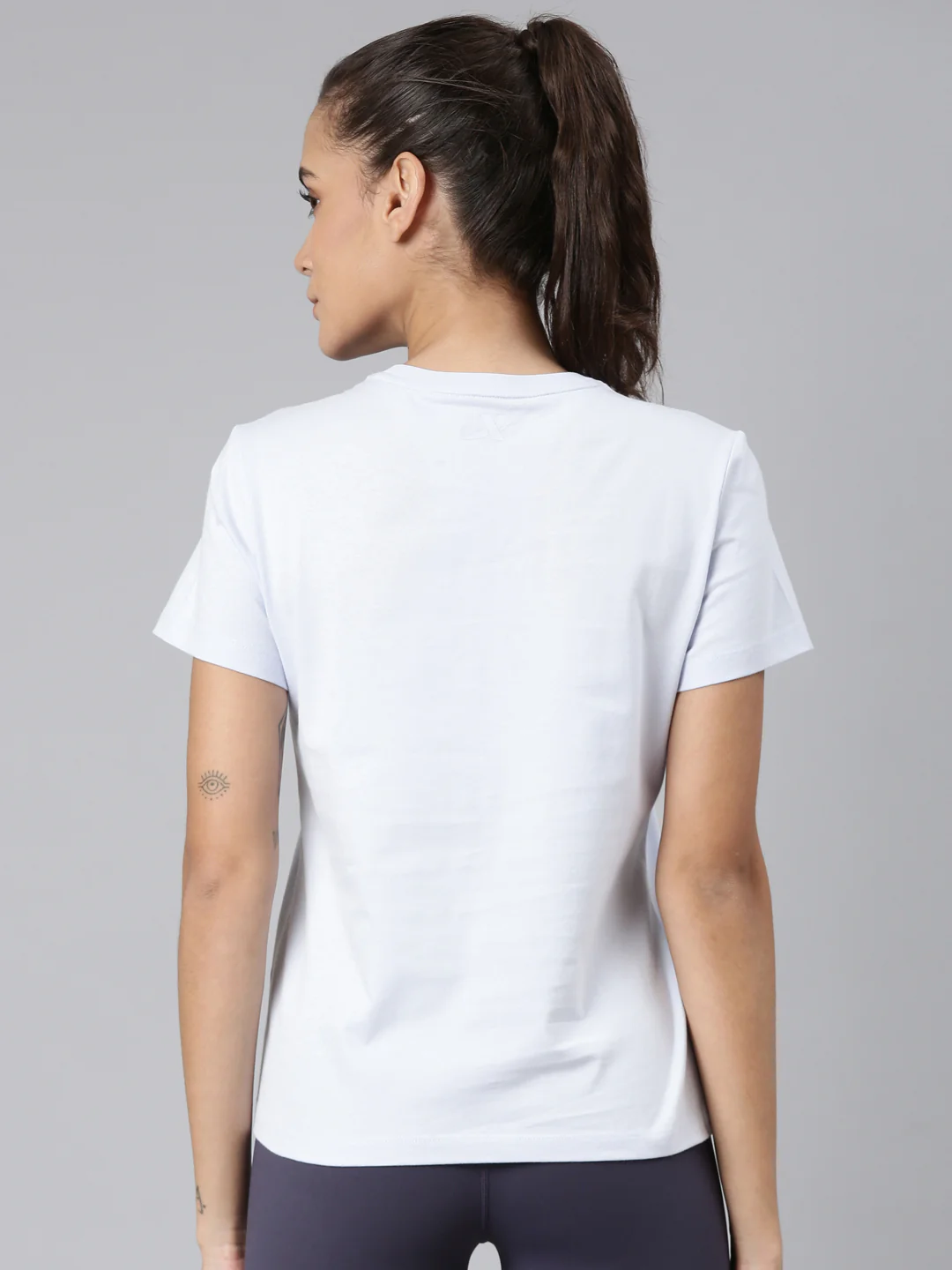 Training Short-Sleeve T-Shirt - Pearl White - Image 18