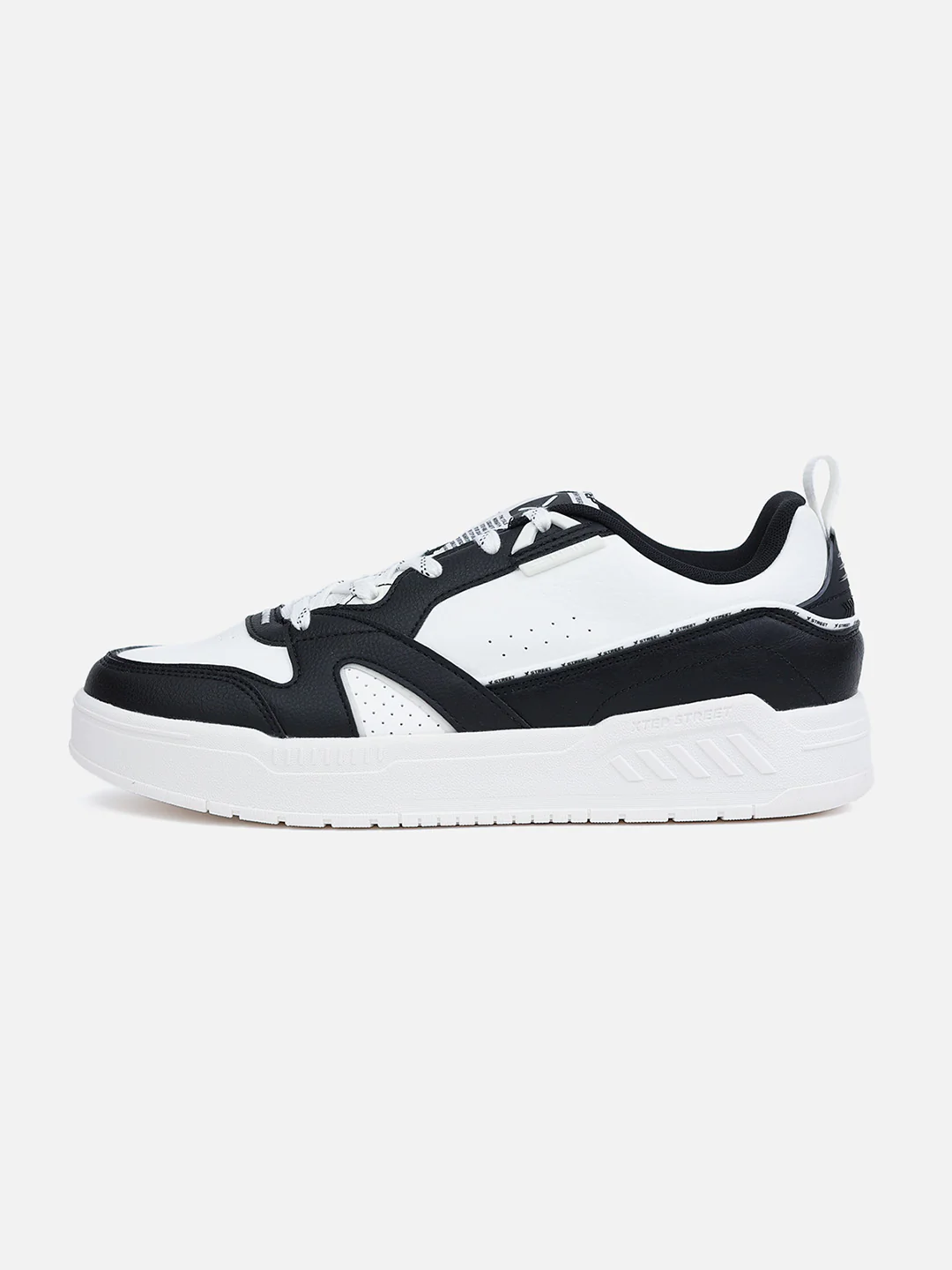 Classic Canvas Sneaker - White - Image 6