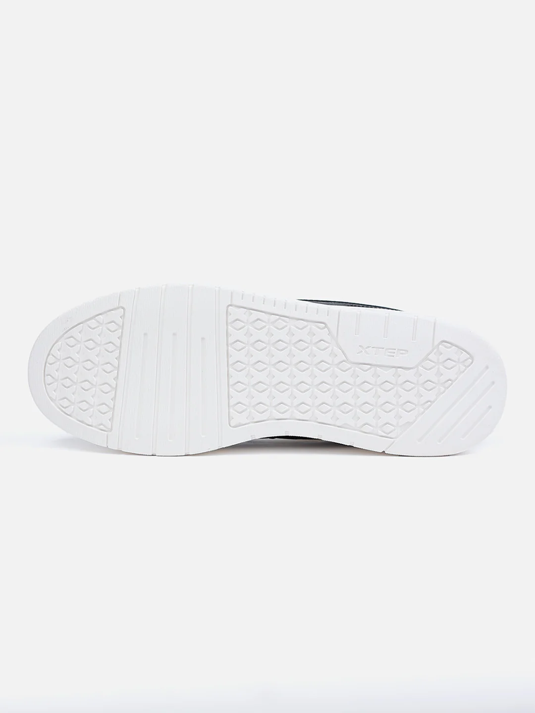 Classic Canvas Sneaker - White - Image 7