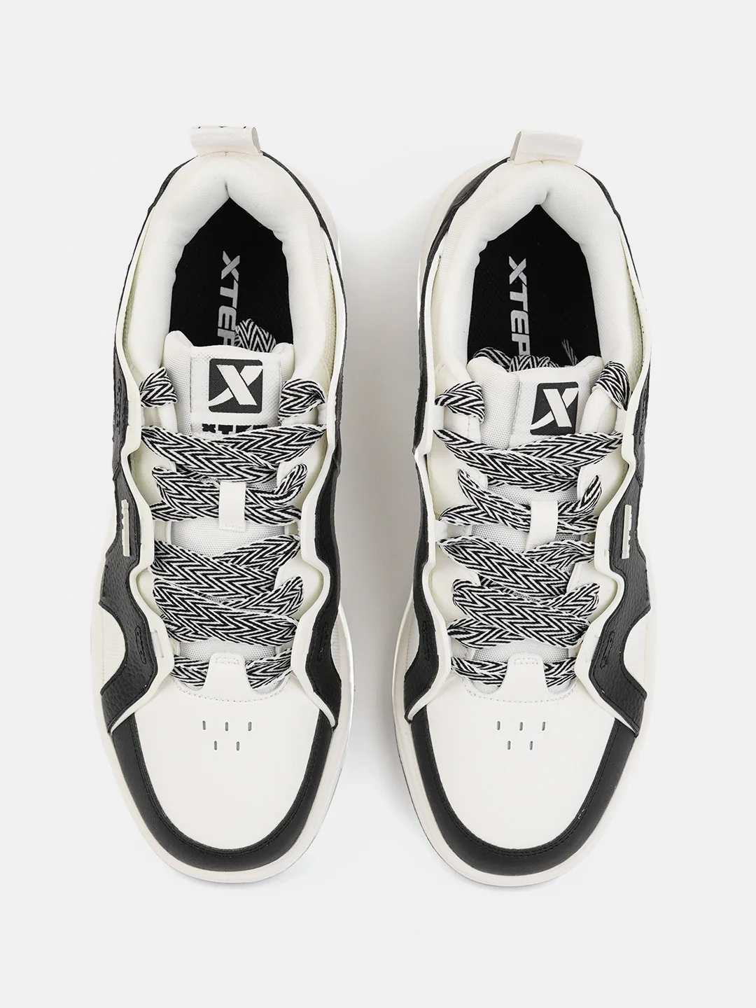 Colorblock Skateboarding - Black/White - Image 11