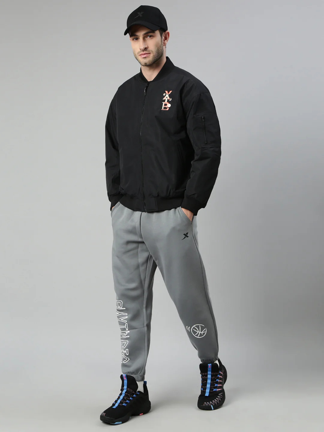Heat Reflective Warm Jacket - Image 6