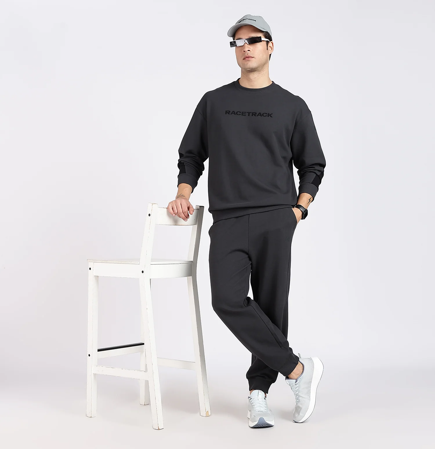 Micro Texture Loose Fit Sweatshirt - Horn Grey - Image 6