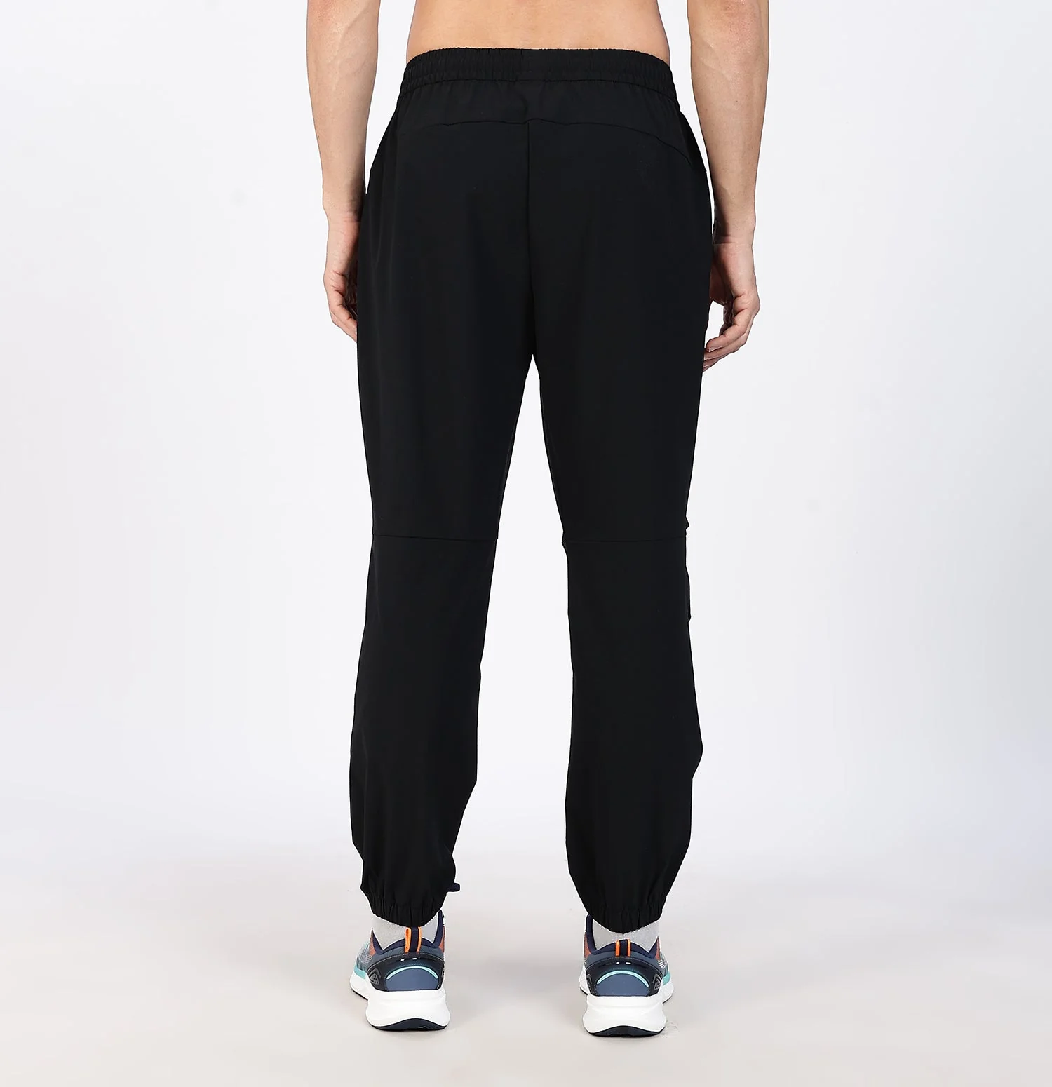 Quick-Dry Loose Fit Training Trackpants - Black - Image 3