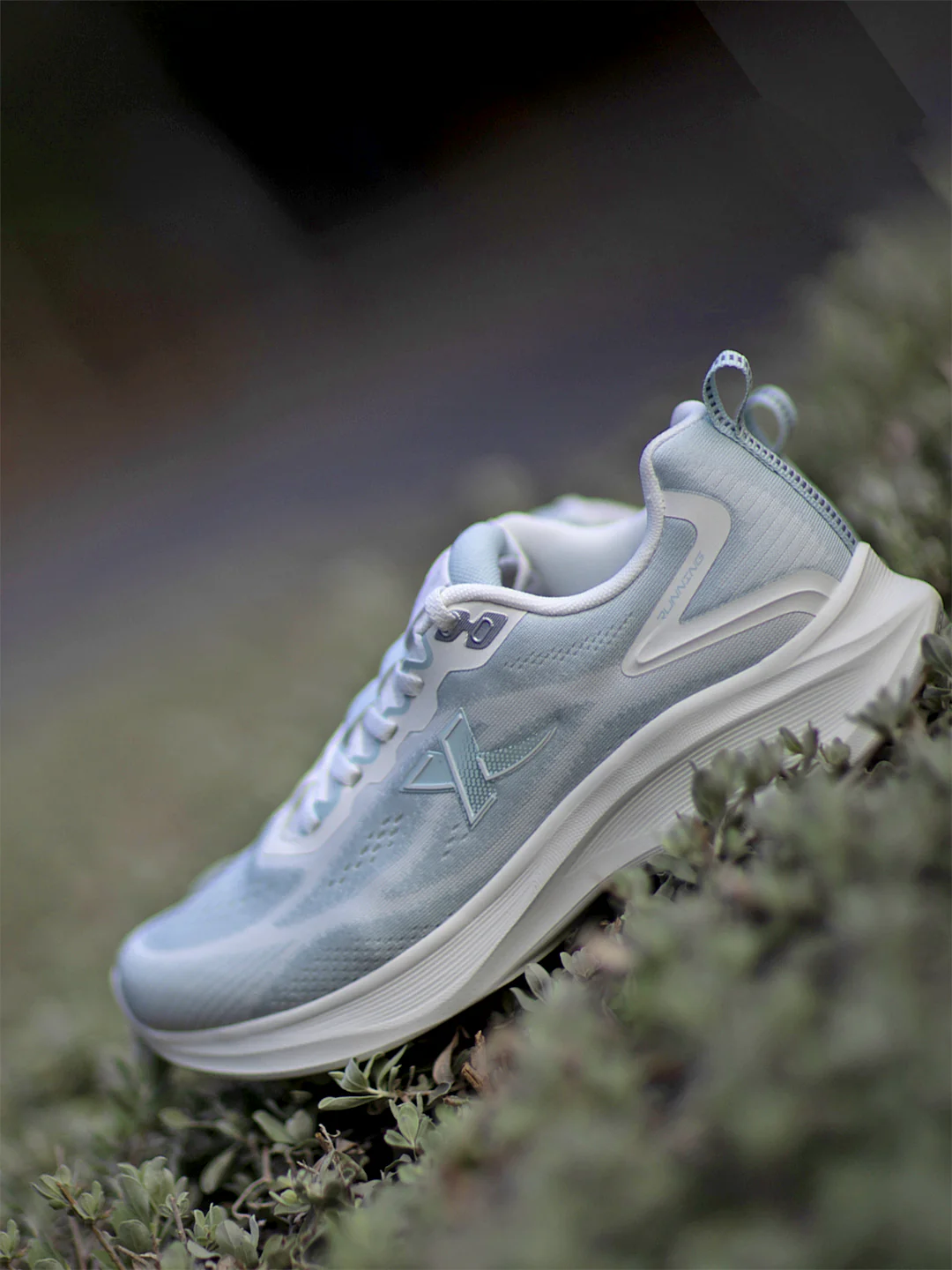 Feather Foam Running Shoes - Green/White - Image 7