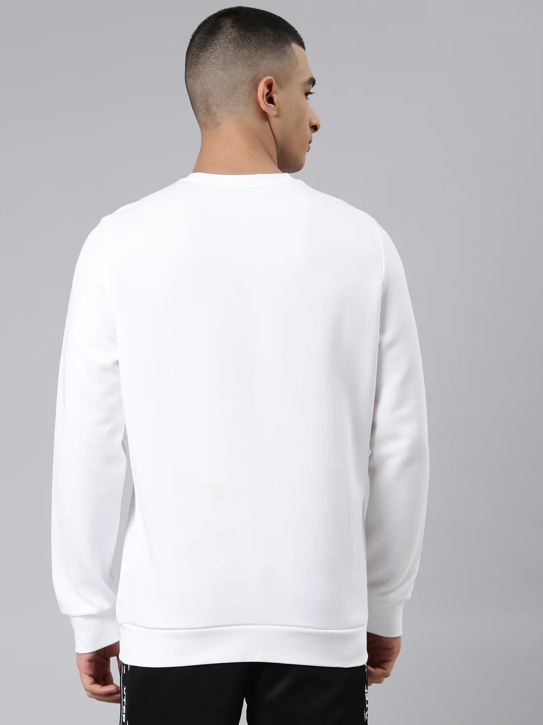 Seamless Dry-Fit Training Sweatshirt - White/Black - Image 12
