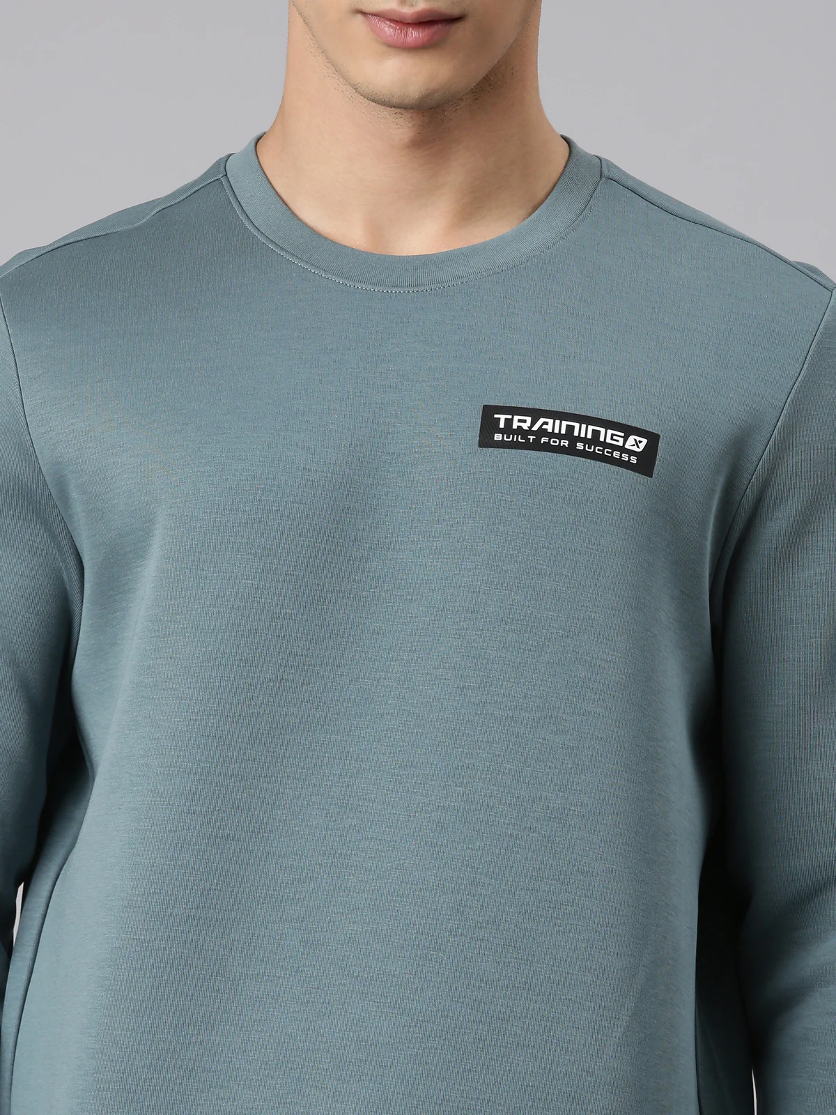 Seamless Dry-Fit Training Sweatshirt - White/Black - Image 22