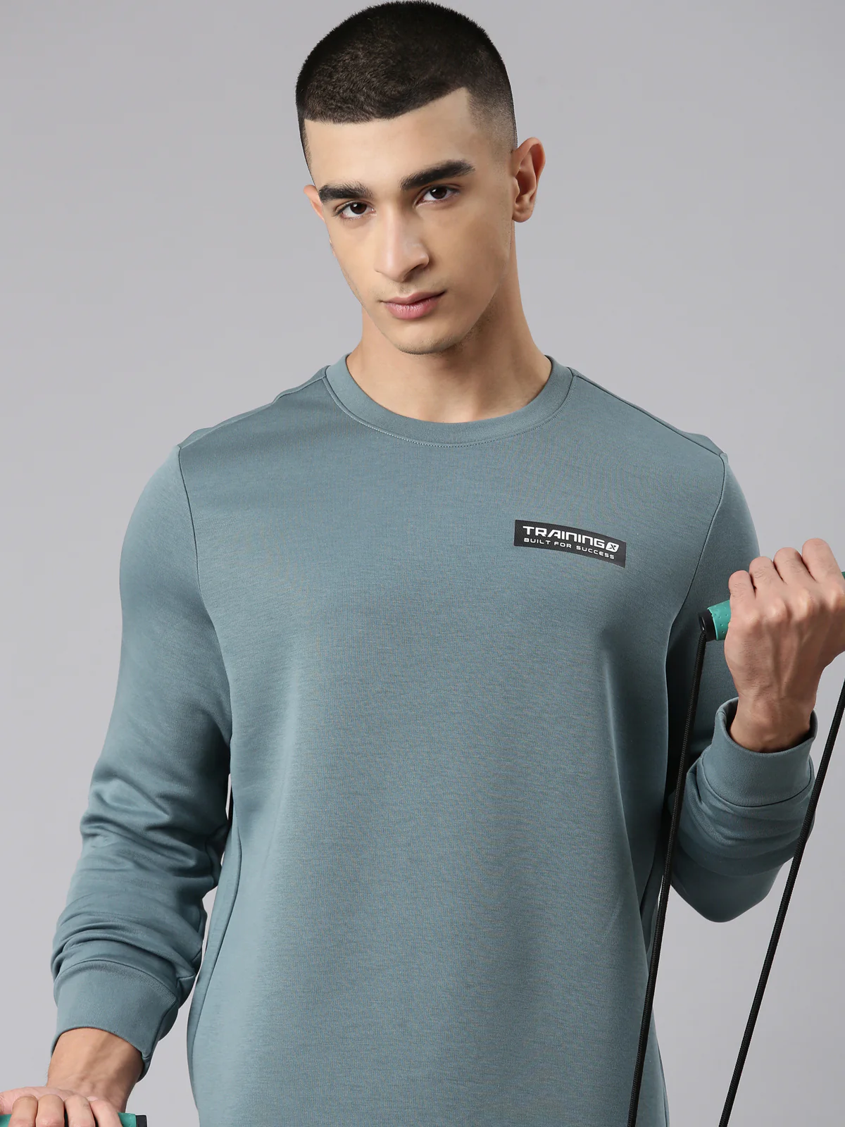 Seamless Dry-Fit Training Sweatshirt - White/Black - Image 24