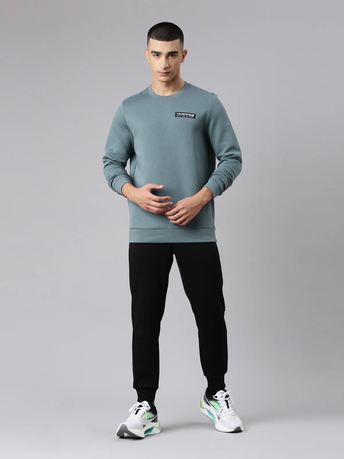 Seamless Dry-Fit Training Sweatshirt - White/Black - Image 25