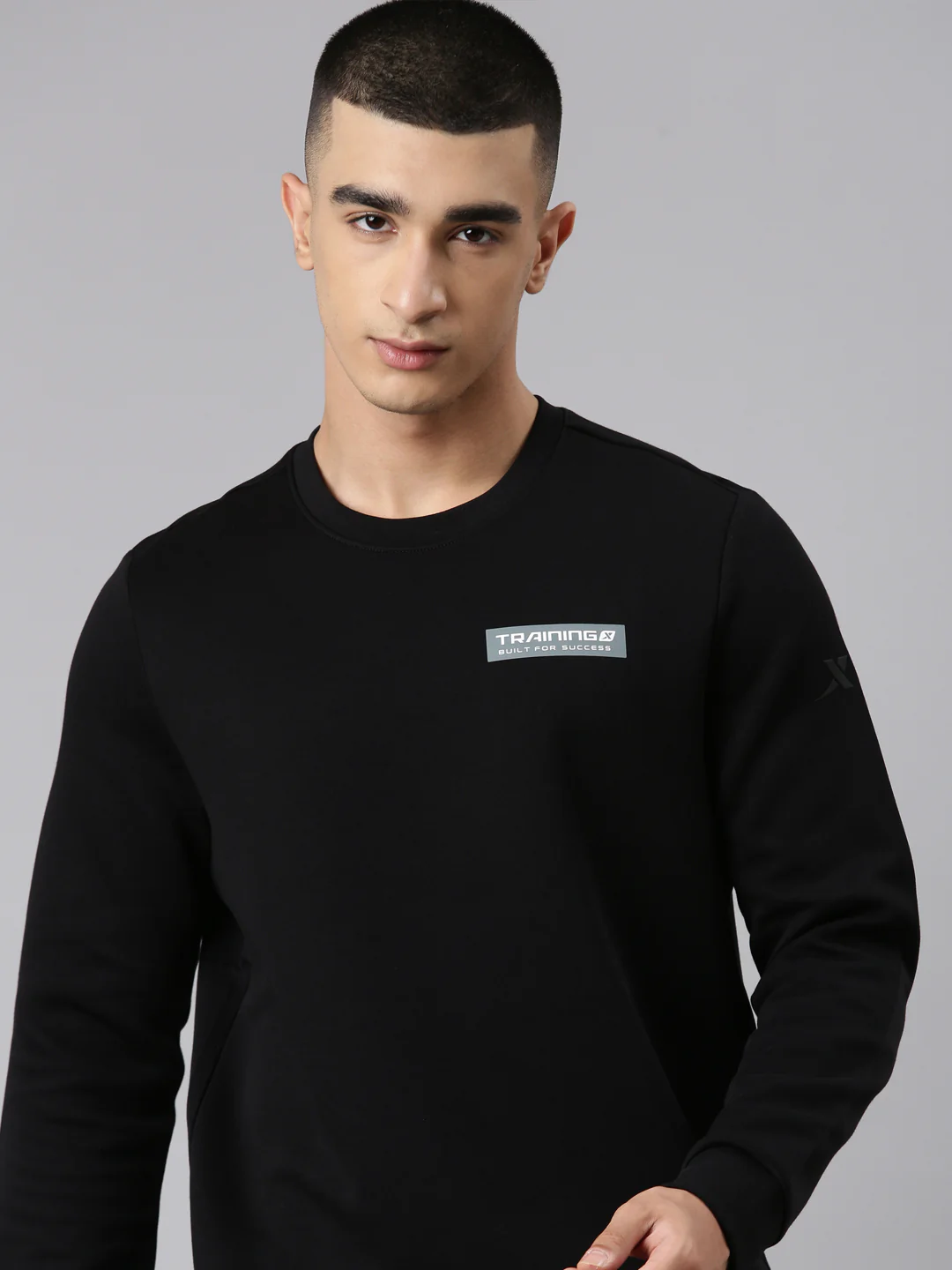 Seamless Dry-Fit Training Sweatshirt - White/Black - Image 5