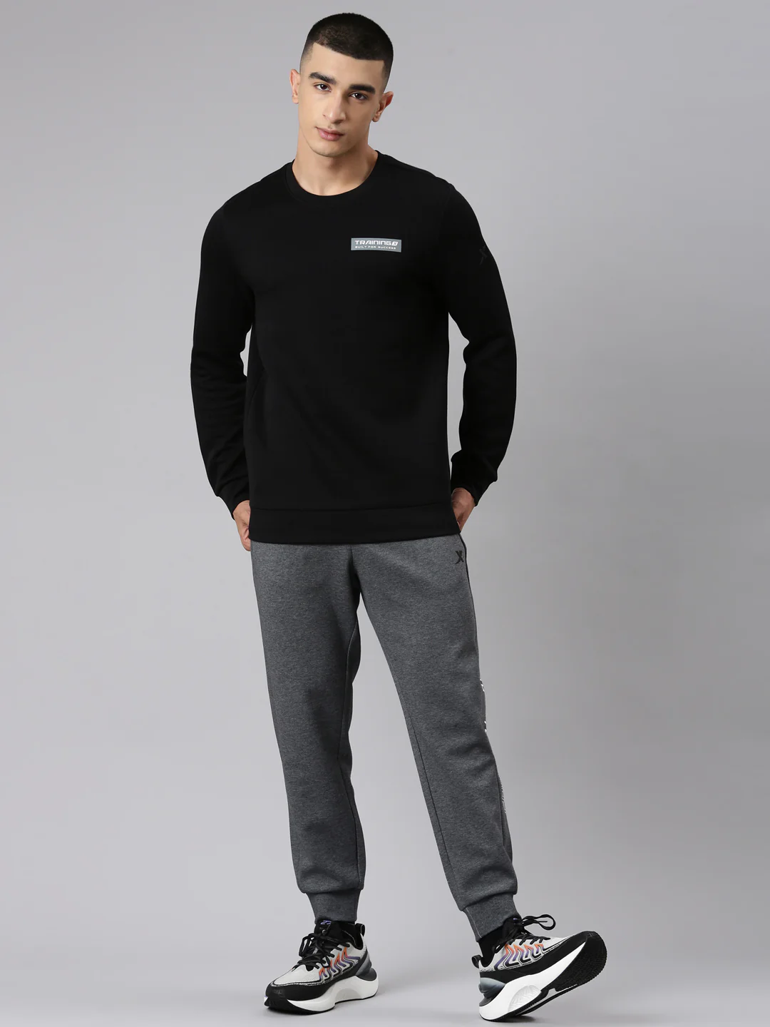 Seamless Dry-Fit Training Sweatshirt - White/Black - Image 7