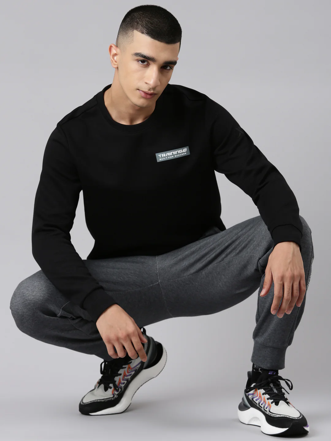 Seamless Dry-Fit Training Sweatshirt - White/Black - Image 8